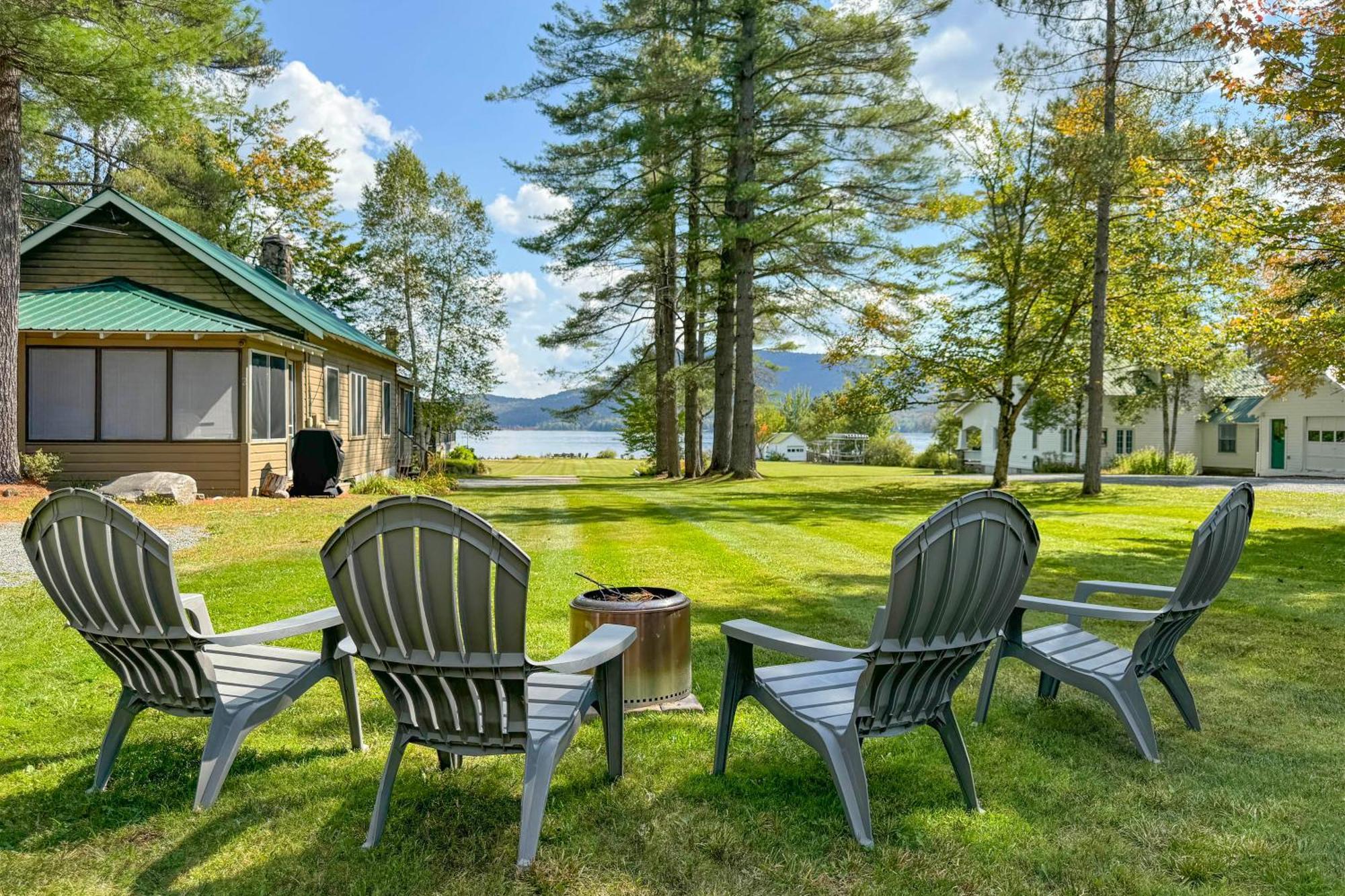 Lake Pleasant Cabin On 3 Acres With Kayaks And Beach! Extérieur photo
